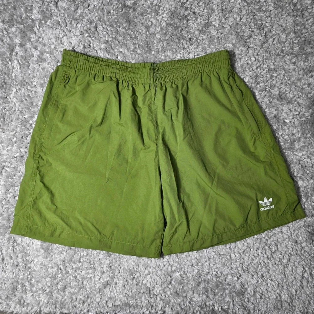 Adidas Originals Trefoil Essentials Woven Shorts Men's XL Olive Green NWT KA0674